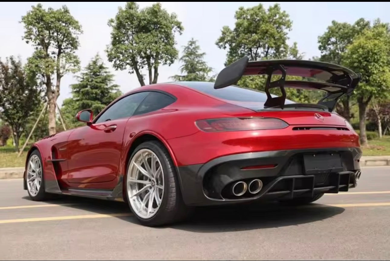 AMG GT/GTR/GTS Bodykit Half Carbon Fiber Body Kit for Mecerdez Benz AMGT GT GTR GTS 2015-20